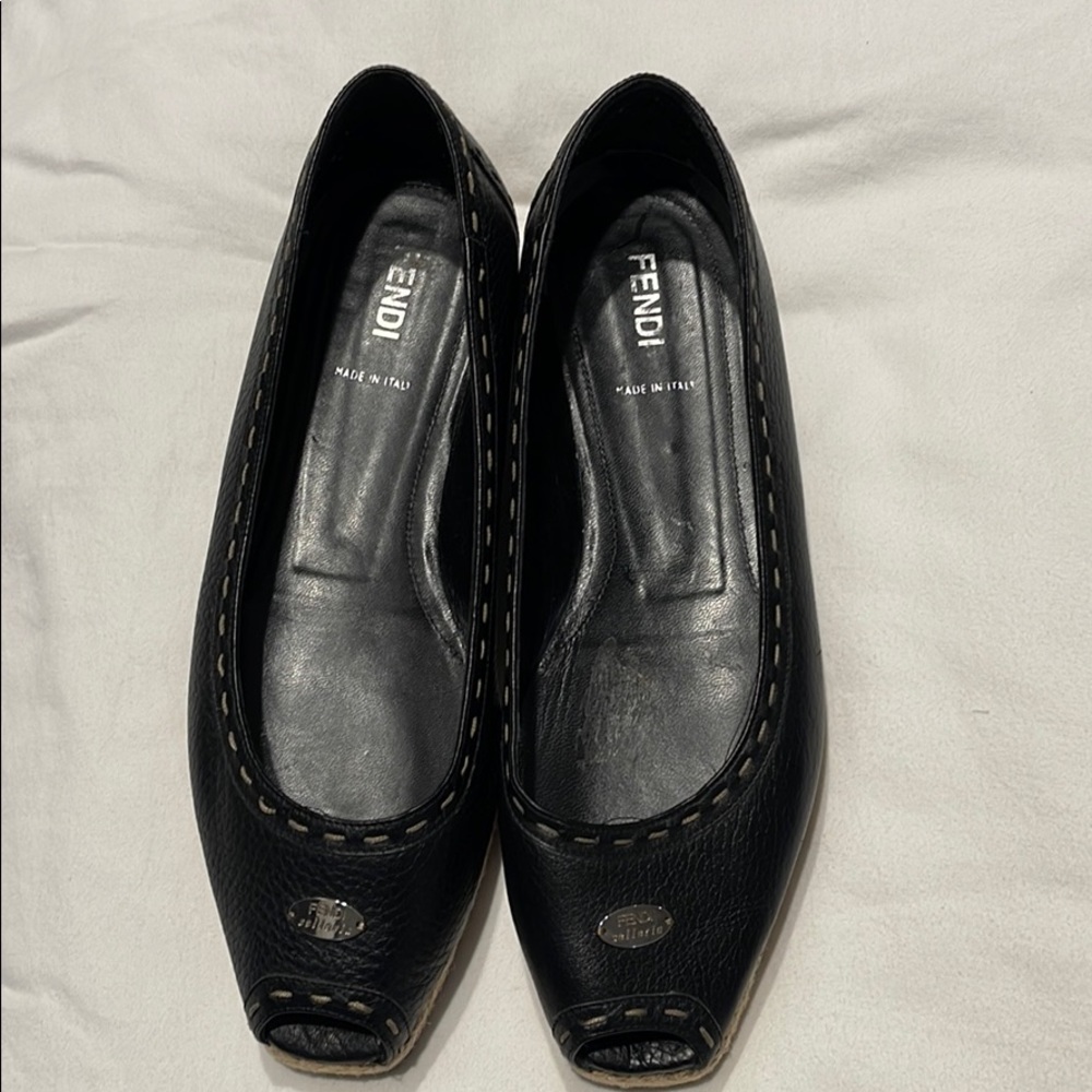 Fendi Black leather flats W/beige stitching 391/2
